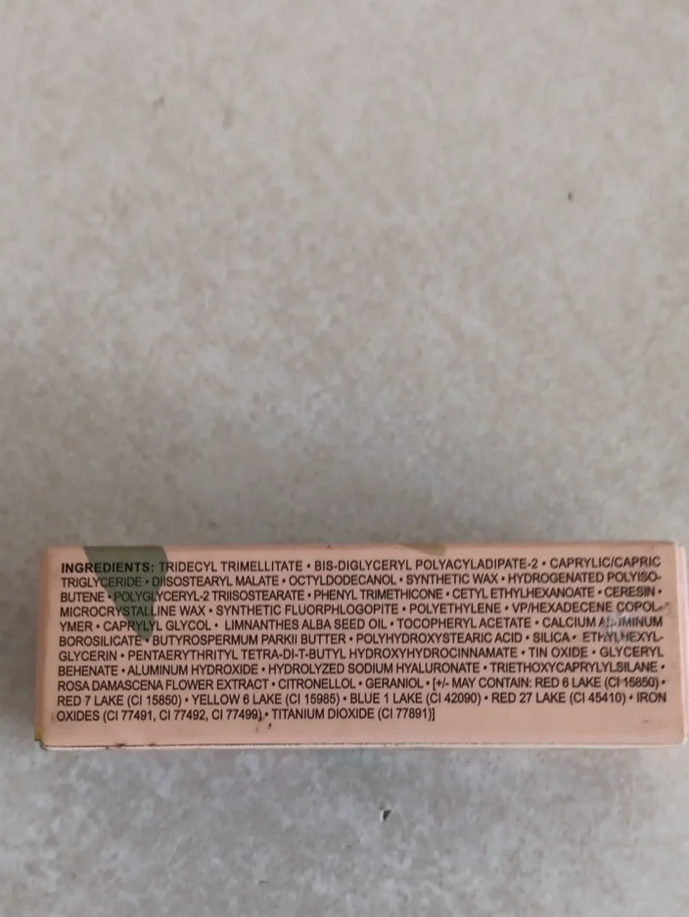 Oulac Infinity Moisture Shine Lipstick with Shimmer. Color Wildfire D05.